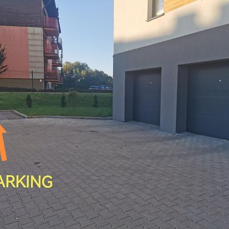 Lux Apartament Będzin Eksteriør billede